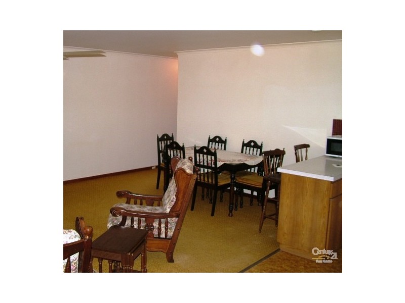 3A Anham, Armadale WA 6112