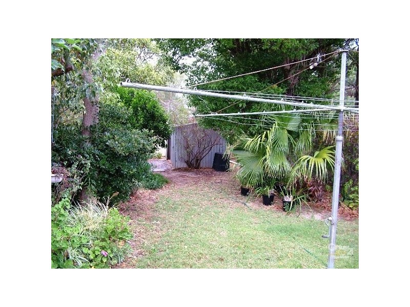 3A Anham, Armadale WA 6112