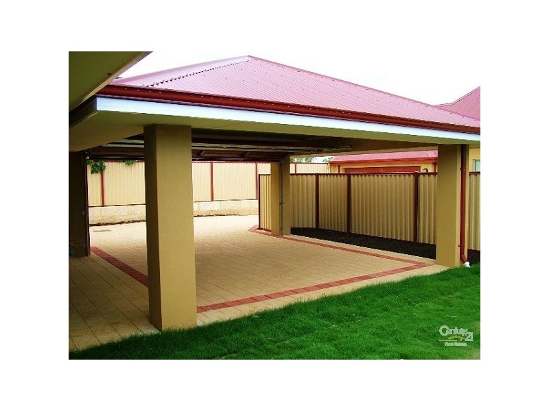 70a Derry Avenue, Mount Nasura WA 6112