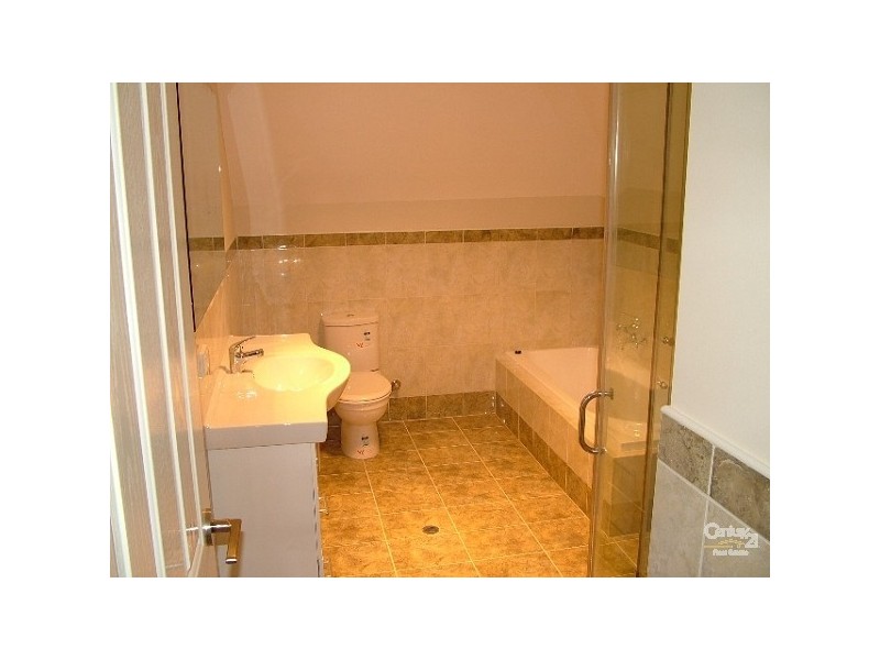 70B Derry Avenue, Mount Nasura WA 6112