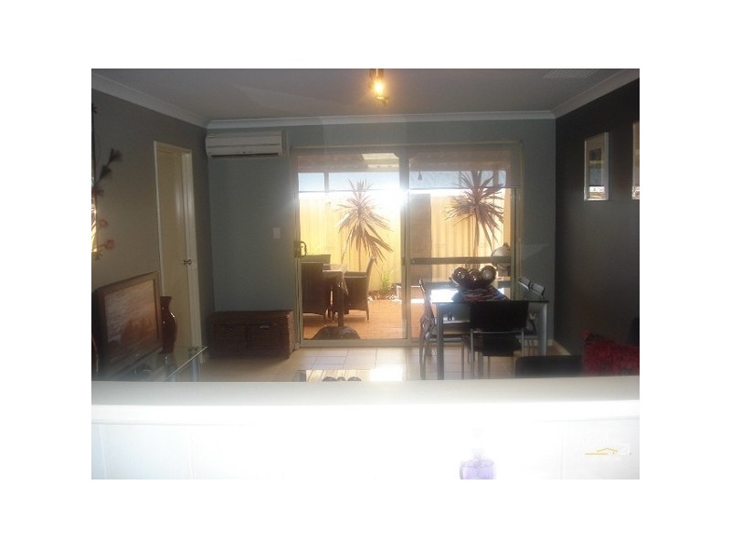 2 / 2 Mainsail Terrace, Yangebup WA 6164