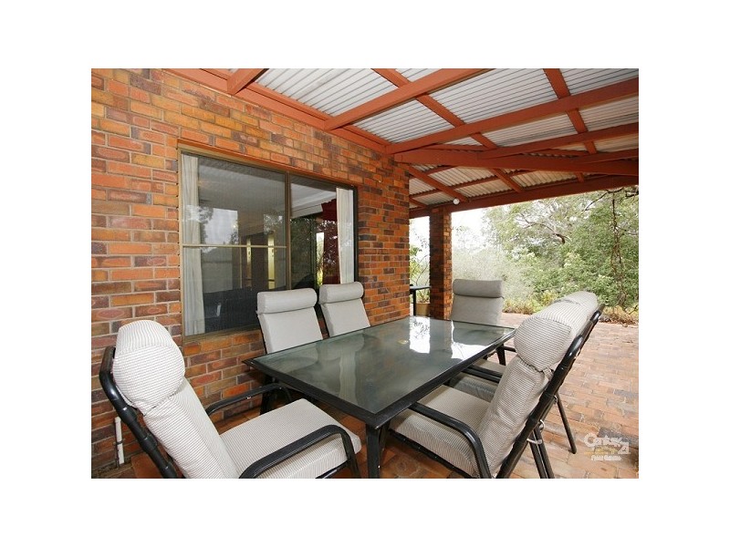 4 Otway Place, Bedfordale WA 6112