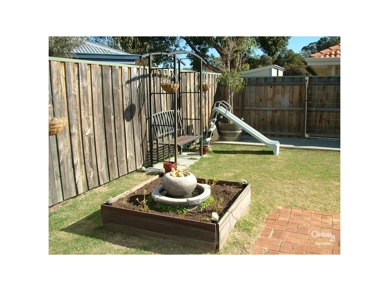 4/67 Braemore Street, Seville Grove WA 6112