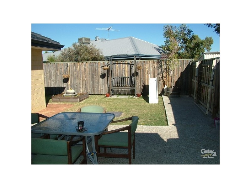 4/67 Braemore Street, Seville Grove WA 6112