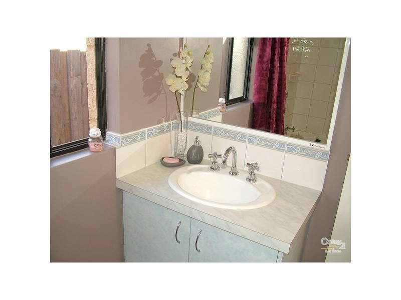 4/67 Braemore Street, Seville Grove WA 6112