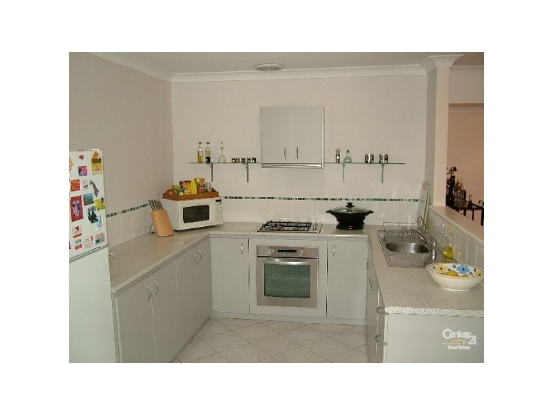 8 Parkfield Road, Kelmscott WA 6111