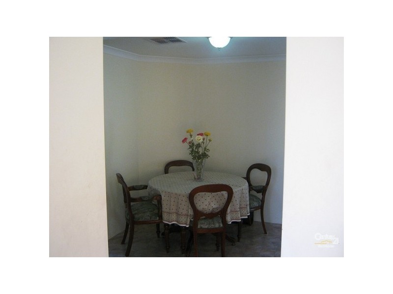 40 Adana Elbow, Kenwick WA 6107