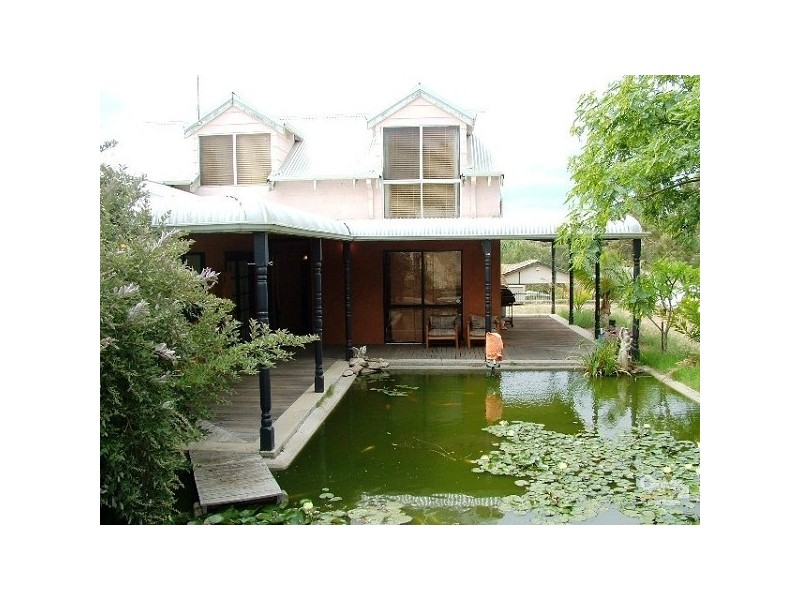 20 Fordham Drive, Swan View WA 6056