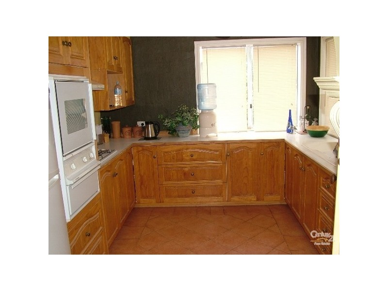 20 Fordham Drive, Swan View WA 6056