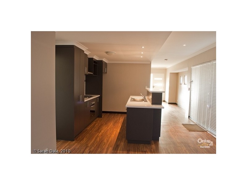 36 Gladstone Rd, Armadale WA 6112