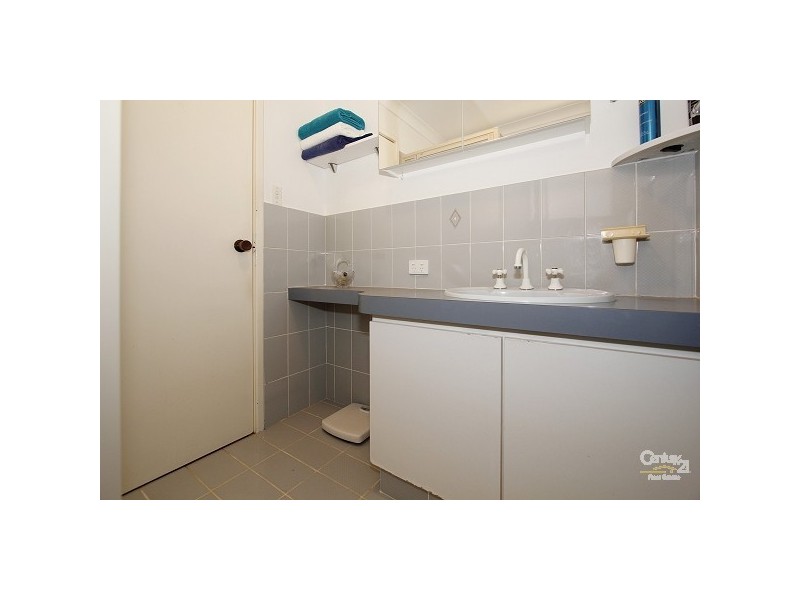 101 Carawatha Avenue, Mount Nasura WA 6112