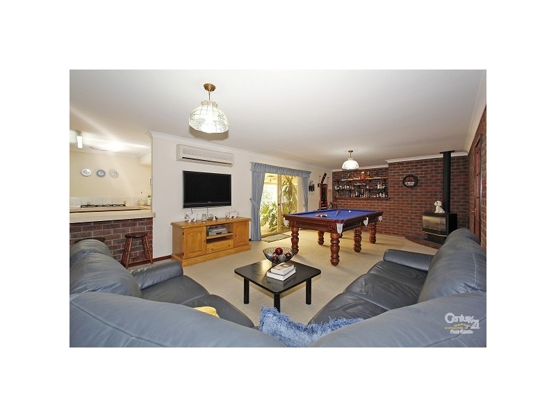 101 Carawatha Avenue, Mount Nasura WA 6112