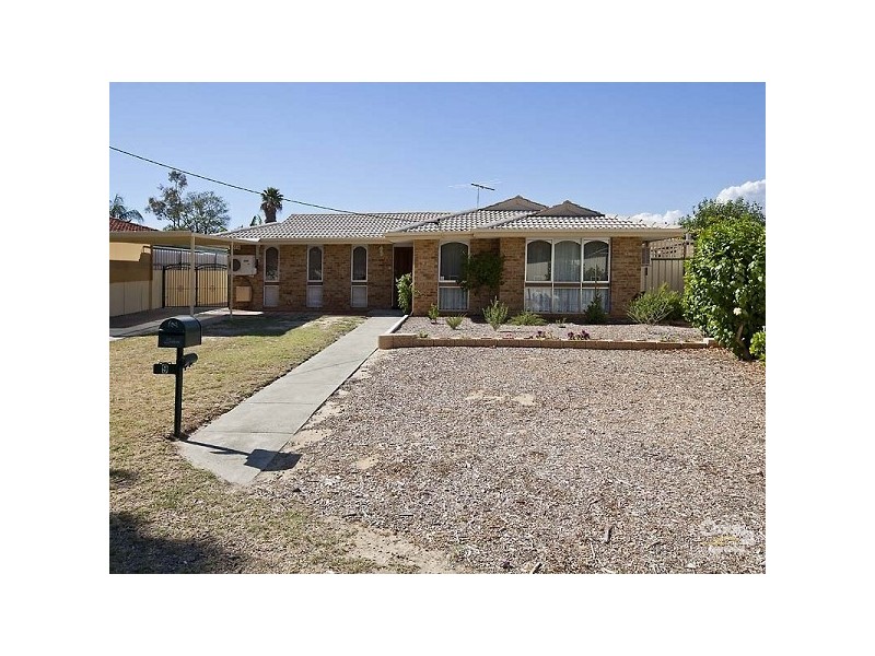 9 Eynesford St, Gosnells WA 6110