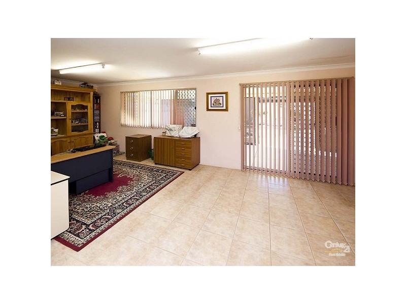 9 Eynesford St, Gosnells WA 6110