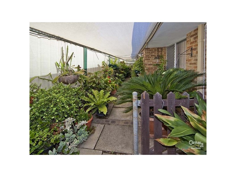 9 Eynesford St, Gosnells WA 6110