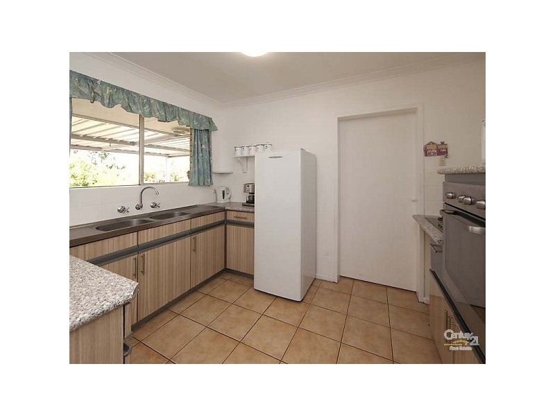 5 Dural Way, Armadale WA 6112