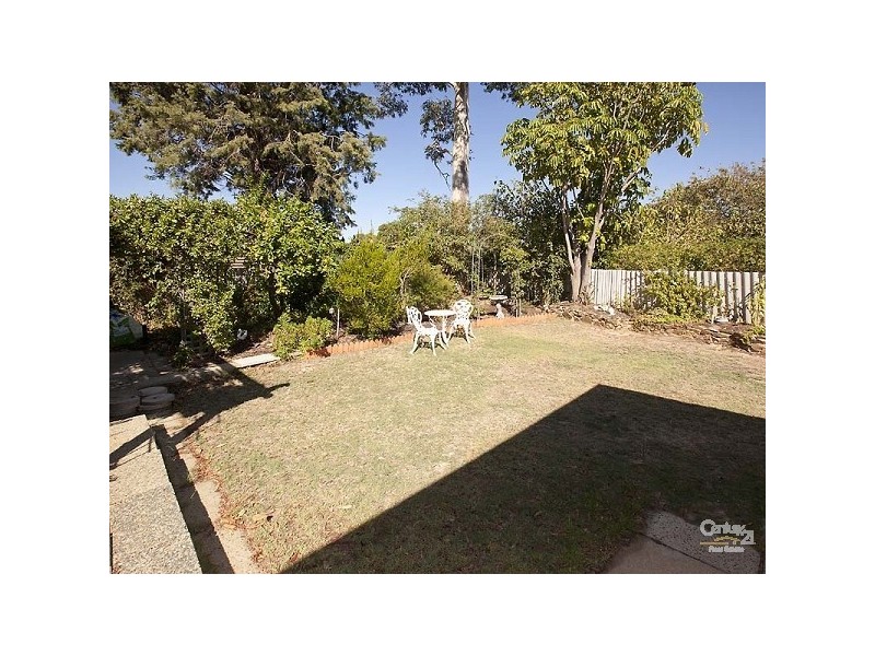 5 Dural Way, Armadale WA 6112