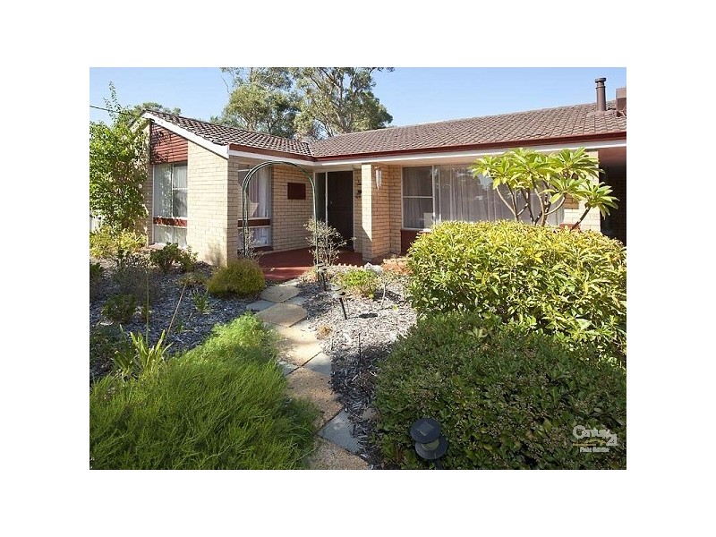 5 Dural Way, Armadale WA 6112