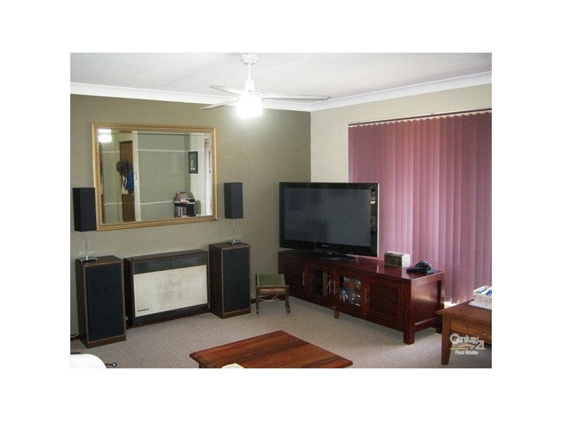 6 Meyer Close, Kelmscott WA 6111