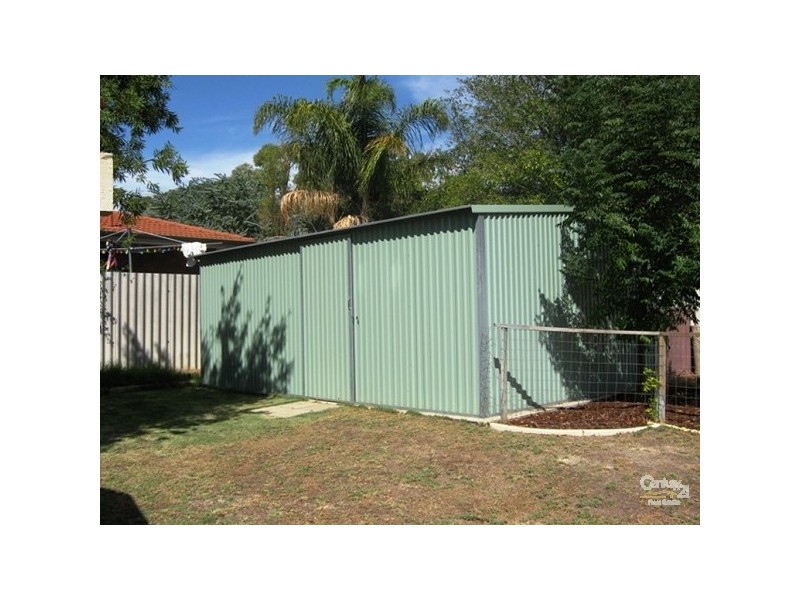 6 Meyer Close, Kelmscott WA 6111
