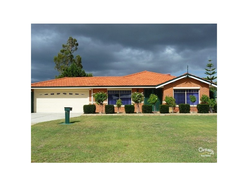 175 Seville Drive, Seville Grove WA 6112