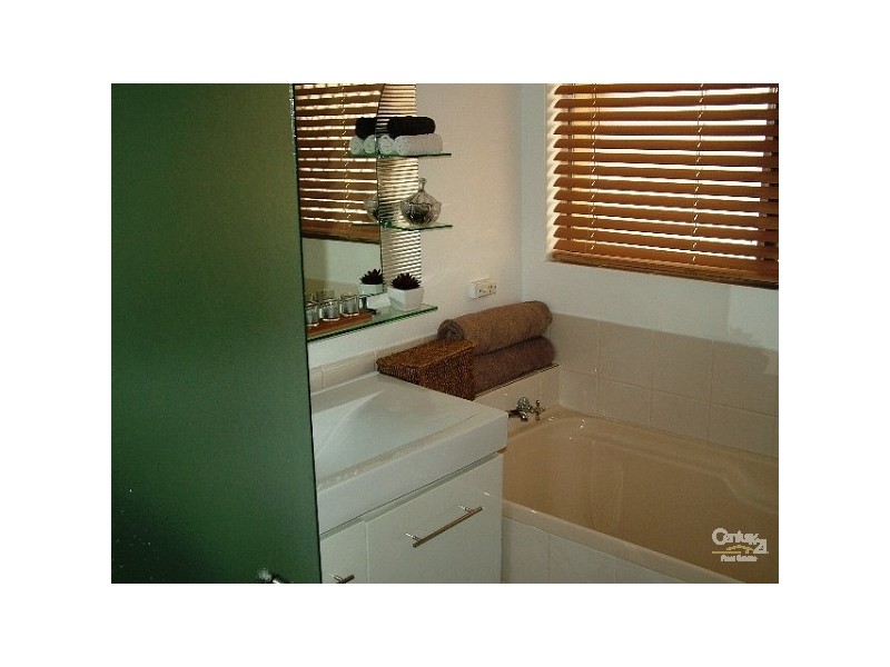 47 Ward Crescent, Kelmscott WA 6111