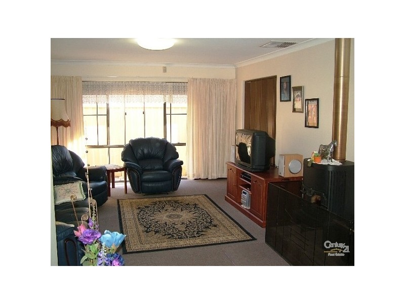 44 Westfield Road, Kelmscott WA 6111