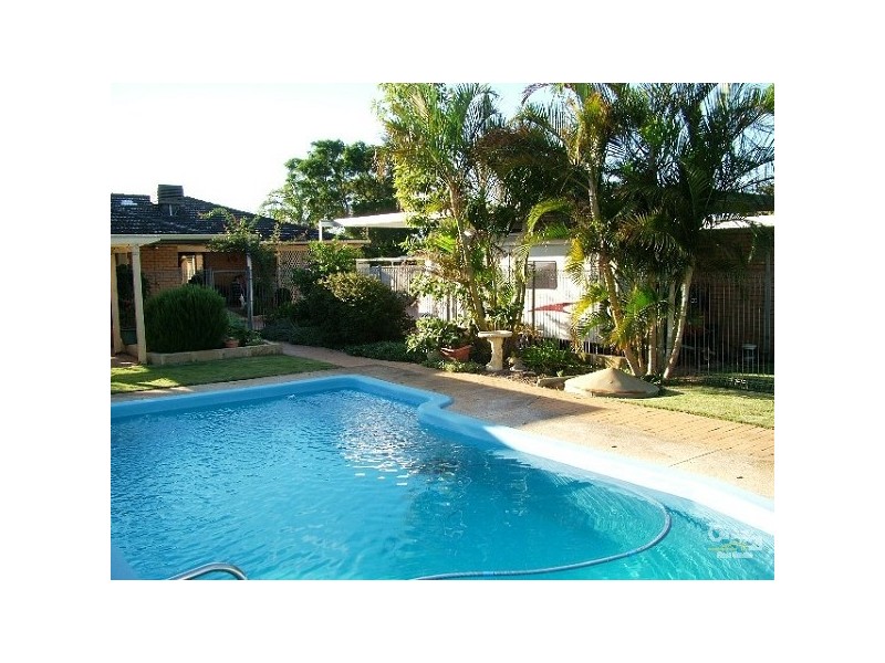 44 Westfield Road, Kelmscott WA 6111