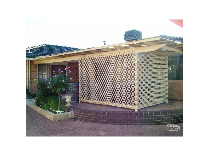 44 Westfield Road, Kelmscott WA 6111