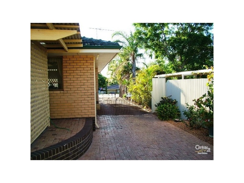 44 Westfield Road, Kelmscott WA 6111