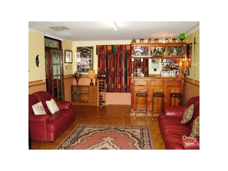 13 Emerald Place, Mount Richon WA 6112