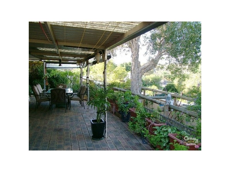 13 Emerald Place, Mount Richon WA 6112