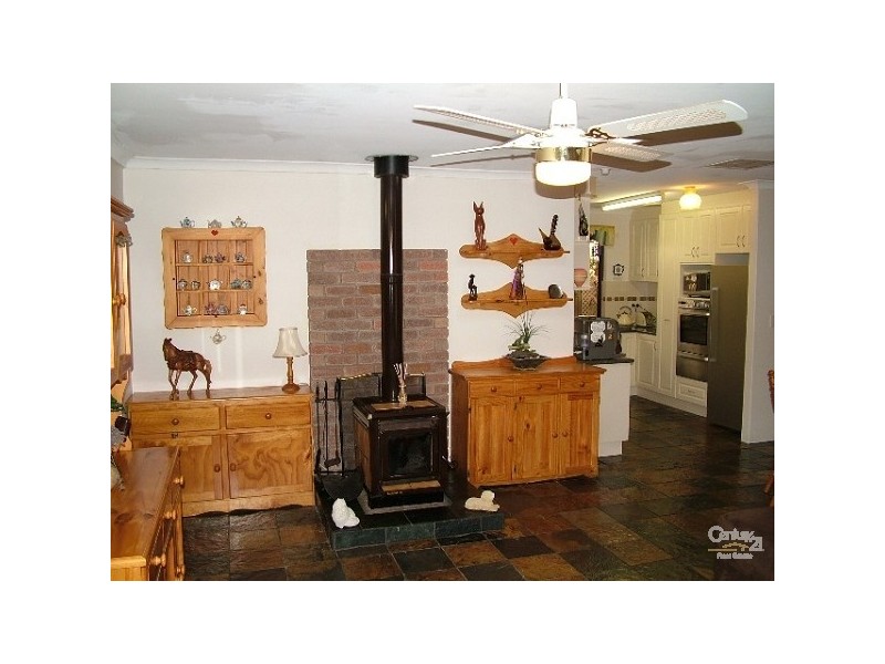 13 Emerald Place, Mount Richon WA 6112