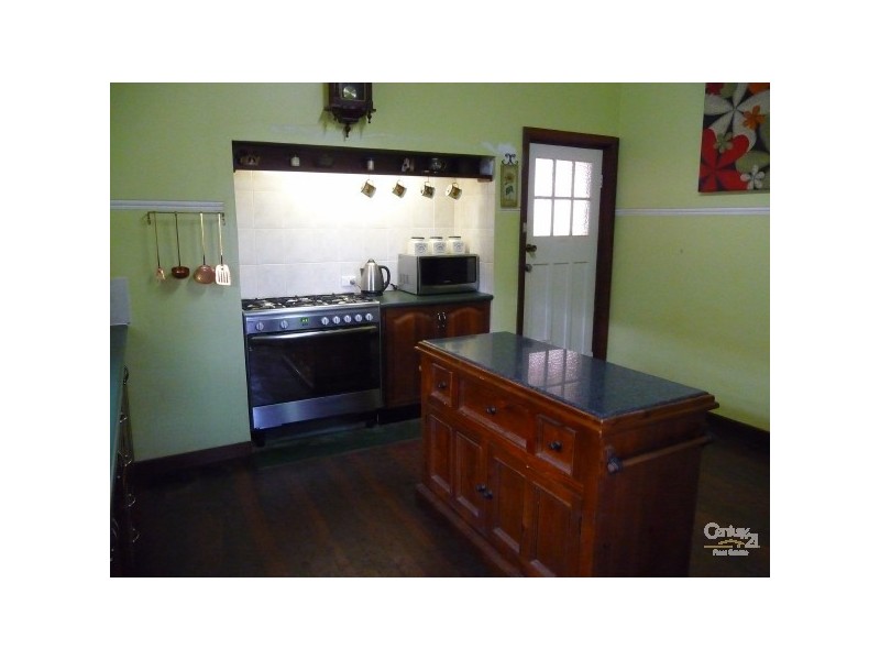 120 South Western Hwy, Mount Richon WA 6112