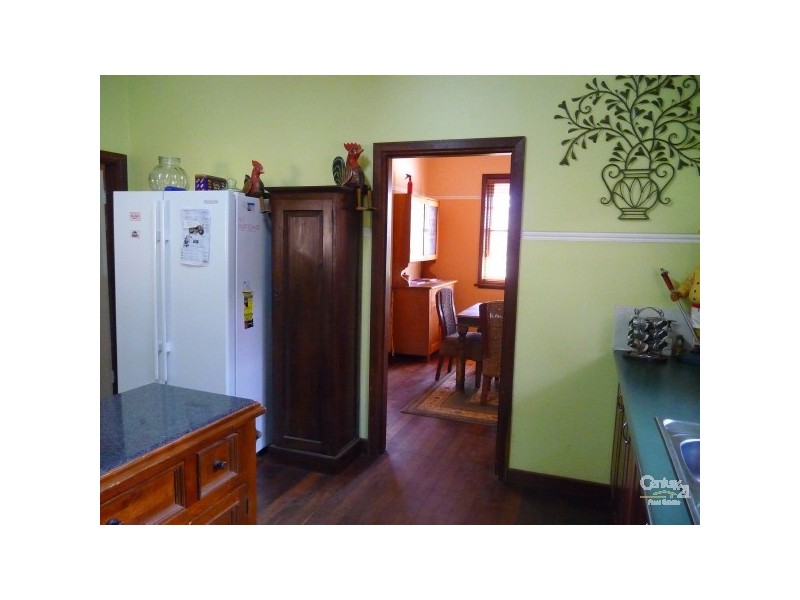 120 South Western Hwy, Mount Richon WA 6112