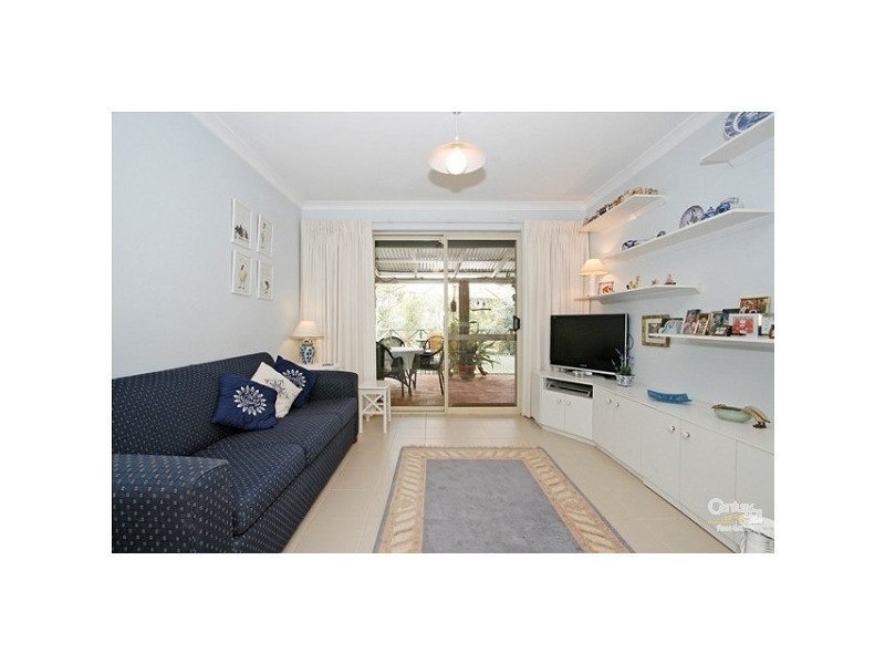 4 Dowell Close, Bedfordale WA 6112