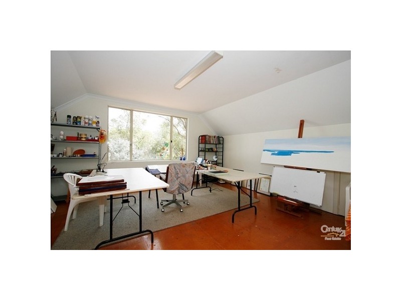 4 Dowell Close, Bedfordale WA 6112