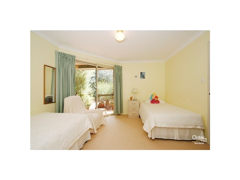 4 Dowell Close, Bedfordale WA 6112