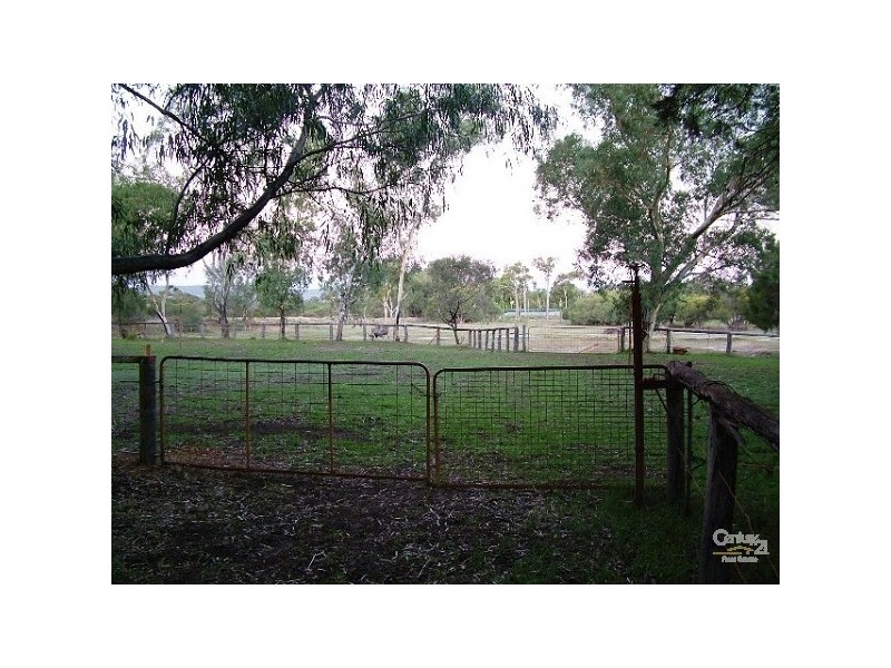 151 Twelfth Road, Armadale WA 6112