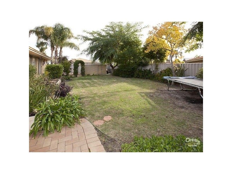 125 Warton Road, Thornlie WA 6108