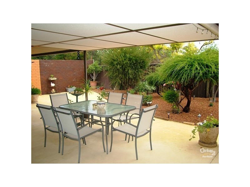 13/9 Third Ave, Kelmscott WA 6111