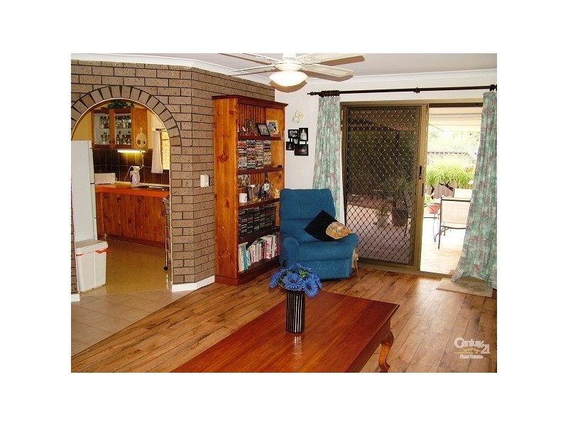 13/9 Third Ave, Kelmscott WA 6111