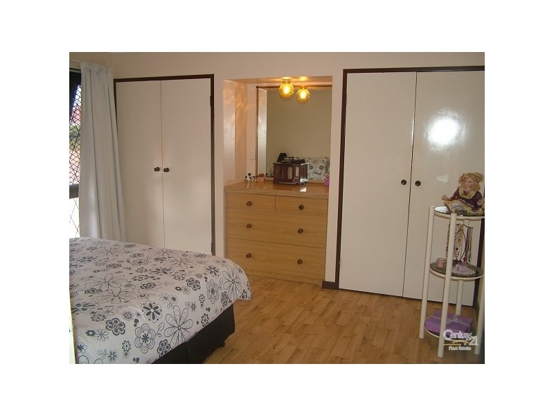 13/9 Third Ave, Kelmscott WA 6111