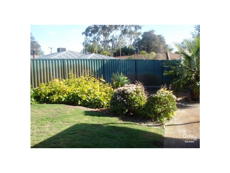 43 Brabham Street, Gosnells WA 6110