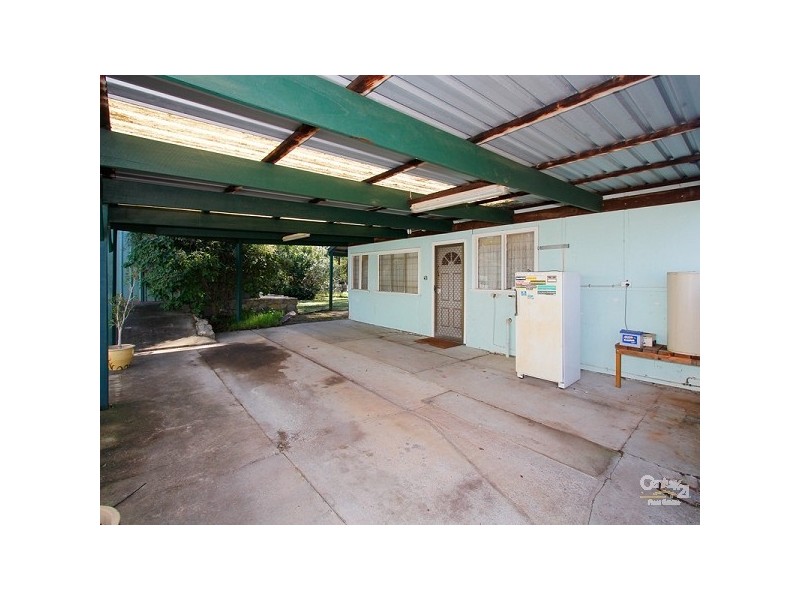 2 Brady Road, Jarrahdale WA 6124