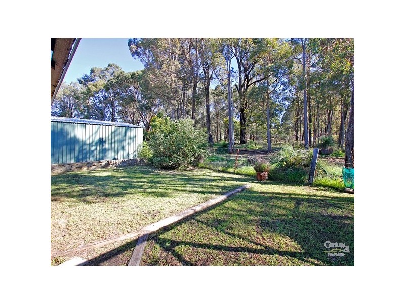 2 Brady Road, Jarrahdale WA 6124