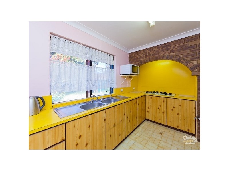 5 Fountains Court, Armadale WA 6112