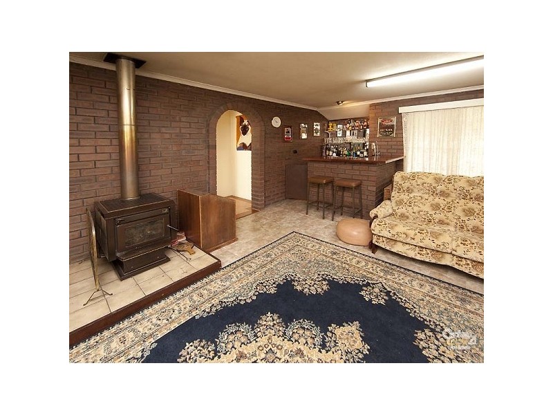 20 Valentine Road, Kelmscott WA 6111