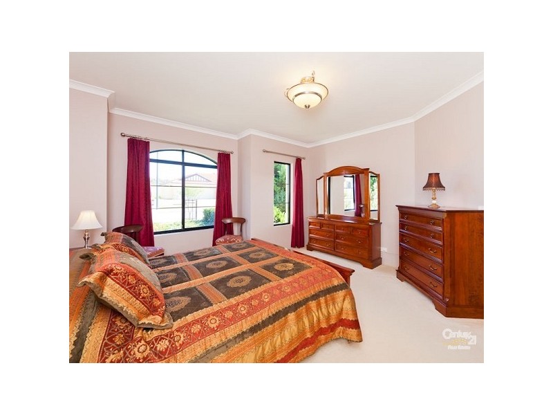 24 Gundaring Turn, Canning Vale WA 6155