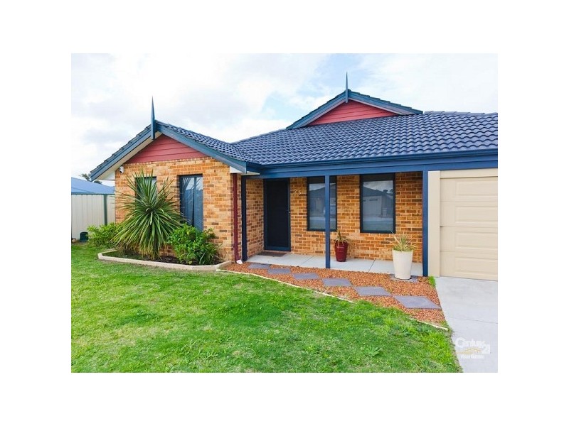 25 Glasgow Way, Seville Grove WA 6112